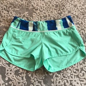 Lululemon speed shorts (green)